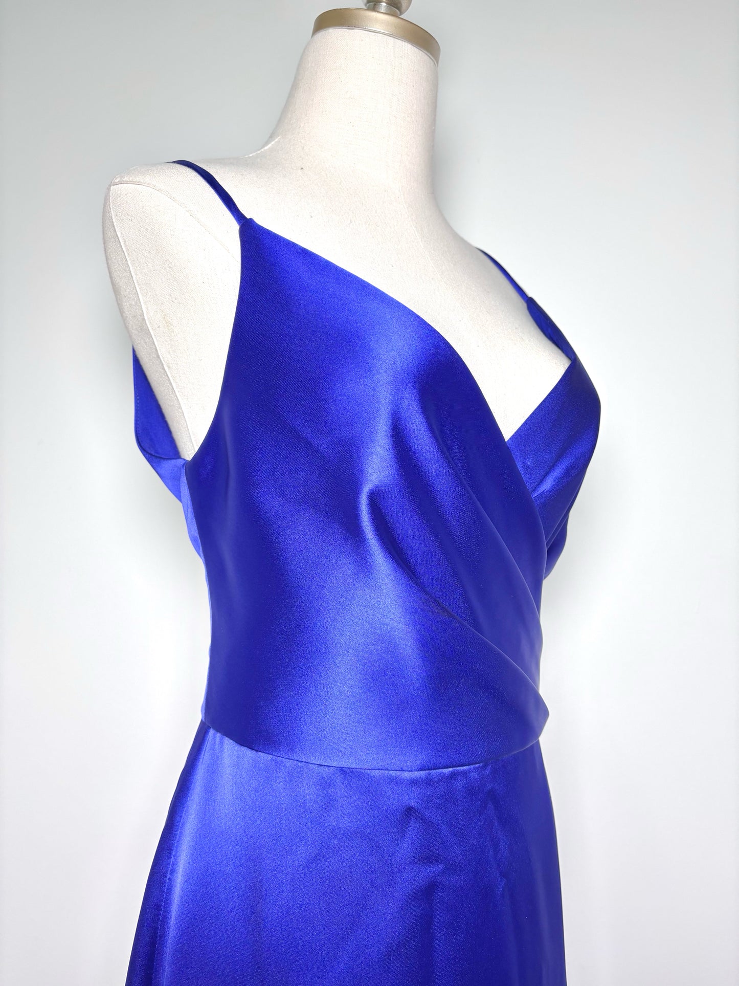 Women Size 8 Amsale Purple Solid Gown