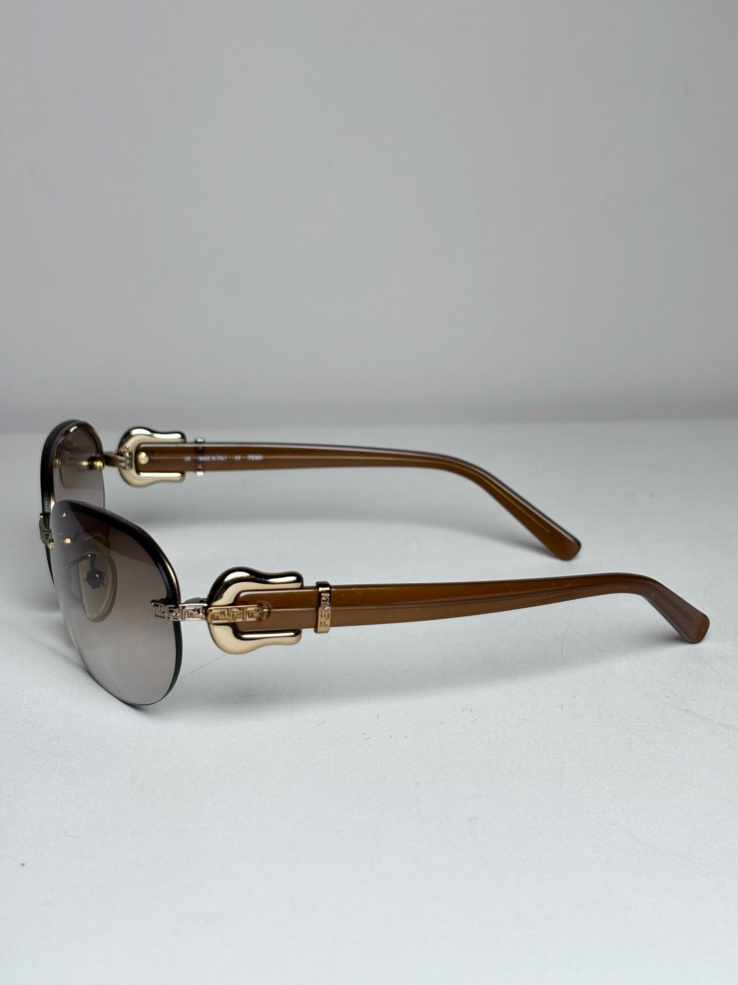 Fendi FS481 Vintage Pre-owned Gradient Brown Sunglasses