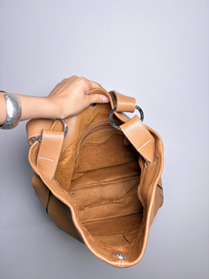 Tod's Solid Leather Camel Cowhide Di Shoulder Purse