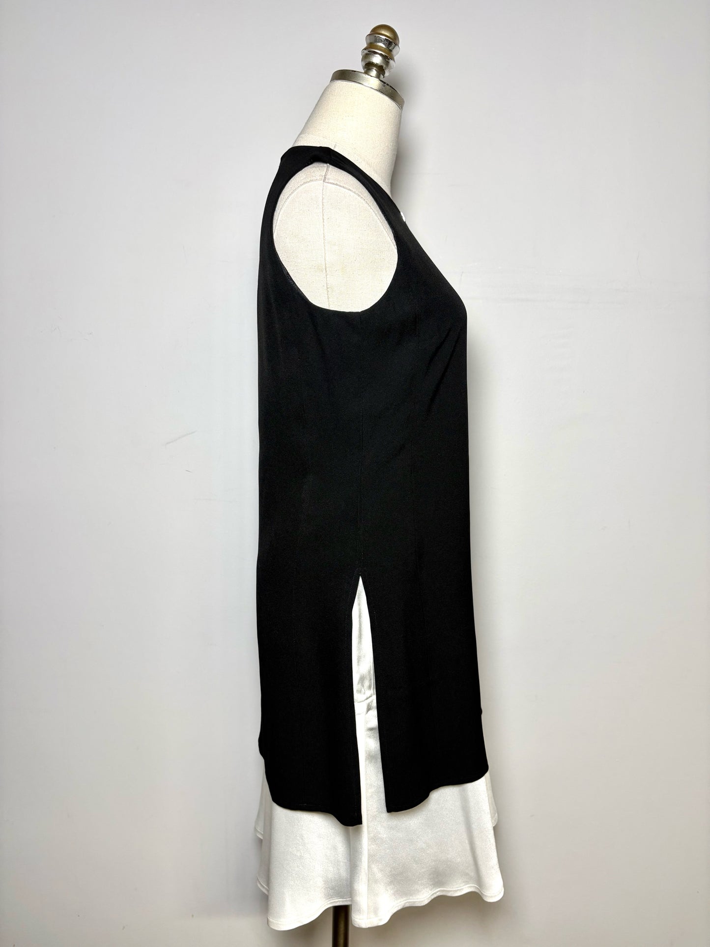 Women Size 34 (4 US) Vintage Karl Lagerfeld Y2K Black, White Ruffle  Hem Dress