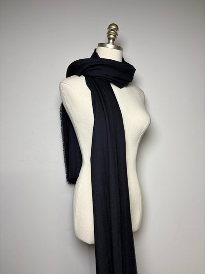 Tuckernuck x India Hicks Women's Pure Wool Pre-owned Navy Blue Shawl