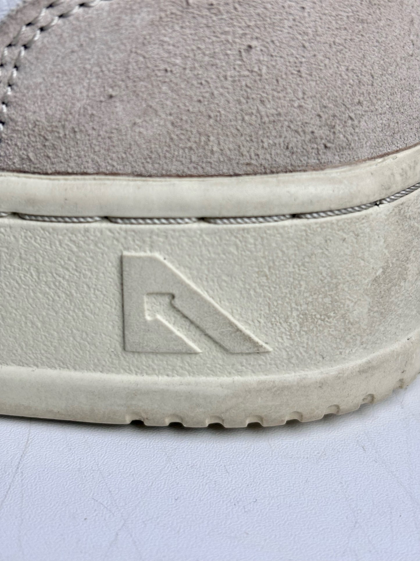 W Shoe Size 38 Autry Beige, White, Yellow Leather & Suede Women's Sneakers