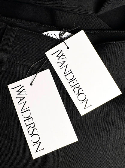 Women Size 6 JW Anderson Black Solid 100% Sheep Wool Pre-owned, NWT Pants