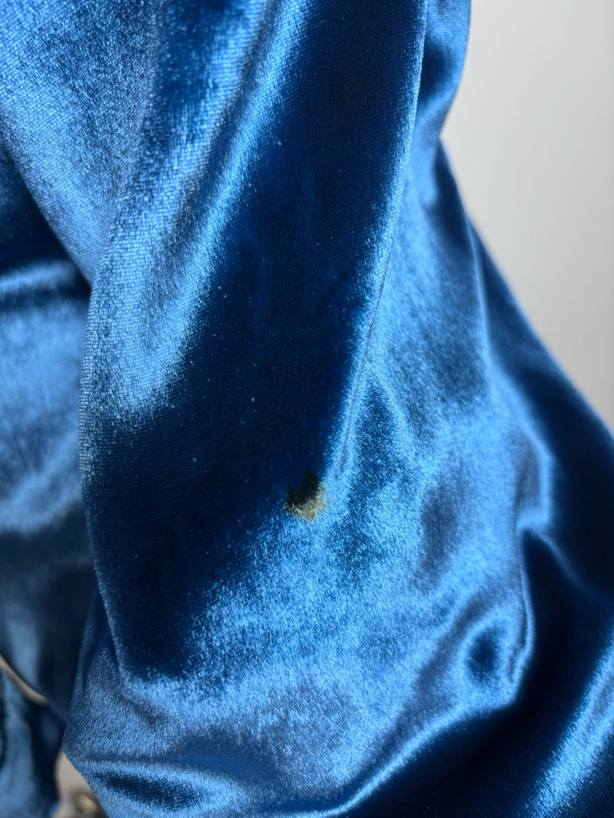 Women Size 2 Michelle Mason Blue Velvet Silk Blend Pre-Owned Long Cardigan