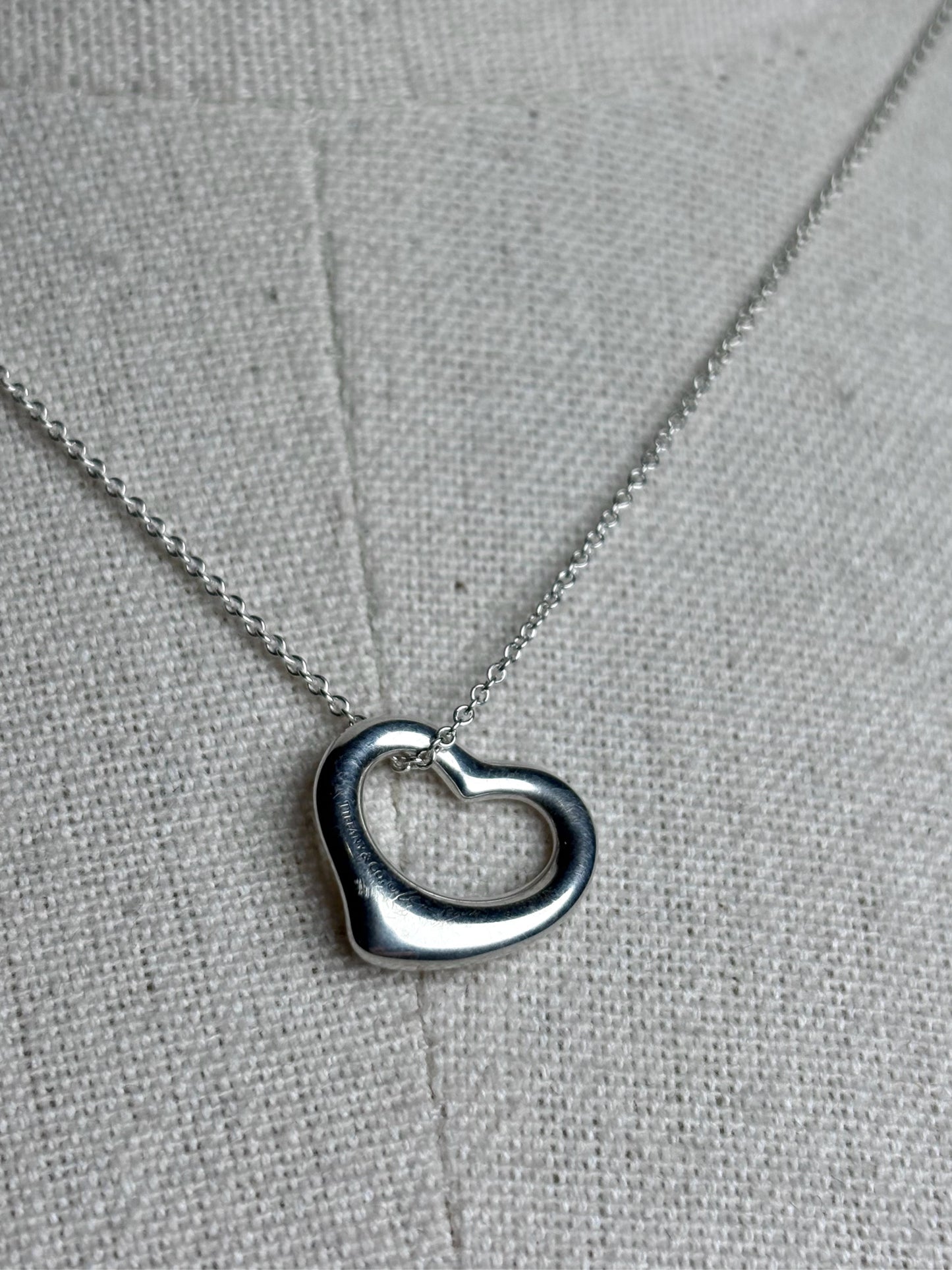 Tiffany & Co. Open Puffy Heart Elsa Peretti Sterling Silver Pre-owned Necklace