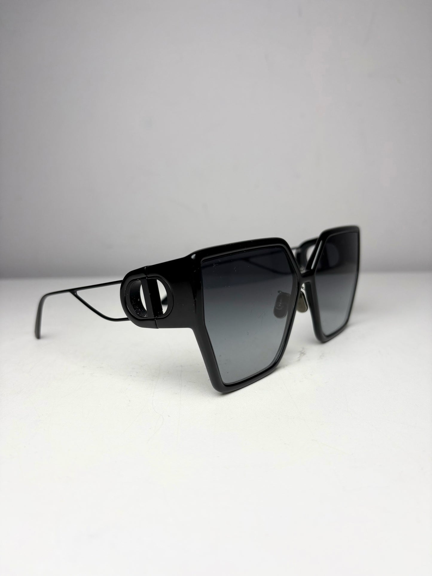 Christian Dior Pre-owned Black Plastic Sunglasses
