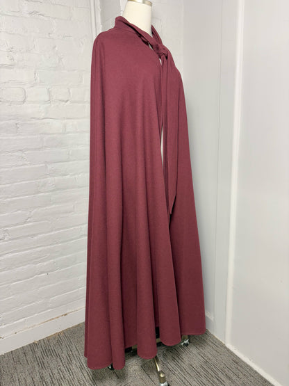 Women Size One Size Emanuel Ungaro Burgundy Solid Vintage Cape
