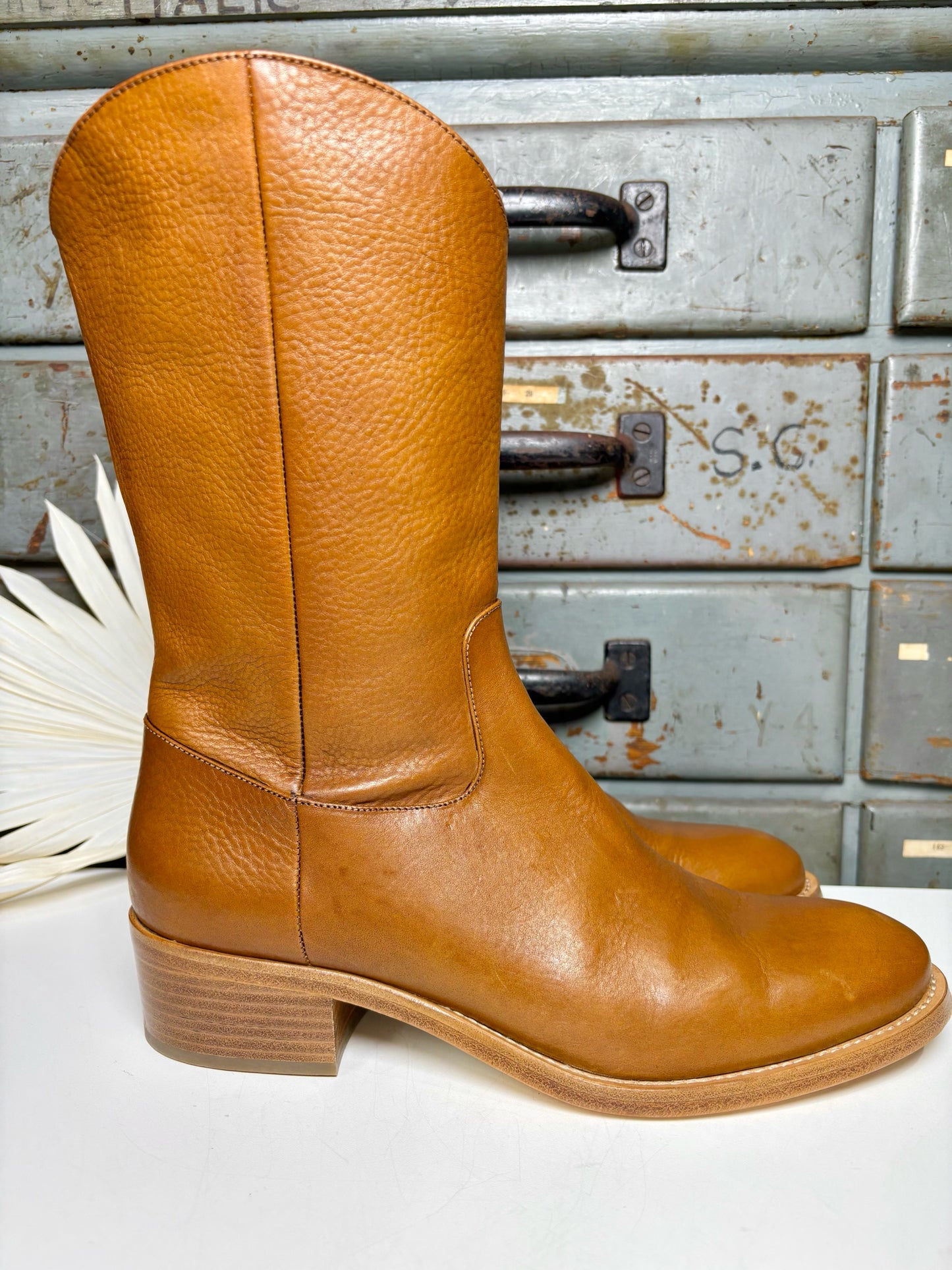 W Shoe Size 41 (10 - 10.5) AGL Caramel Leather Boots