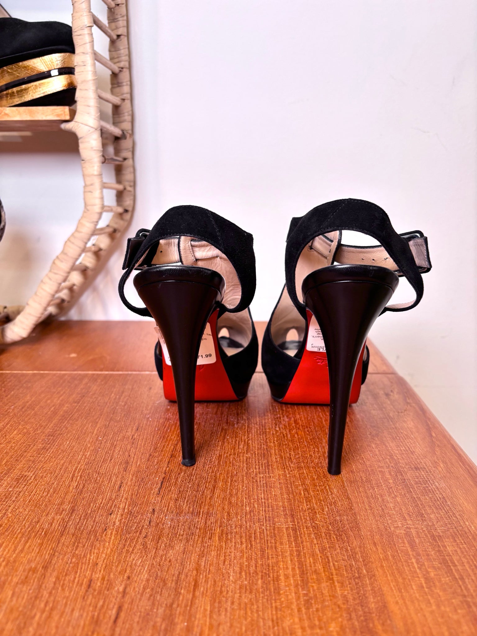 W Shoe Size 39.5 Christian Louboutin Orlan 140 T-strap Black Pre