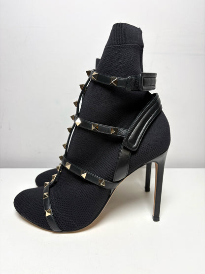 W Shoe Size 38 Valentino Garavani Black Stretc Leather Rockstud Pre-owned Boots