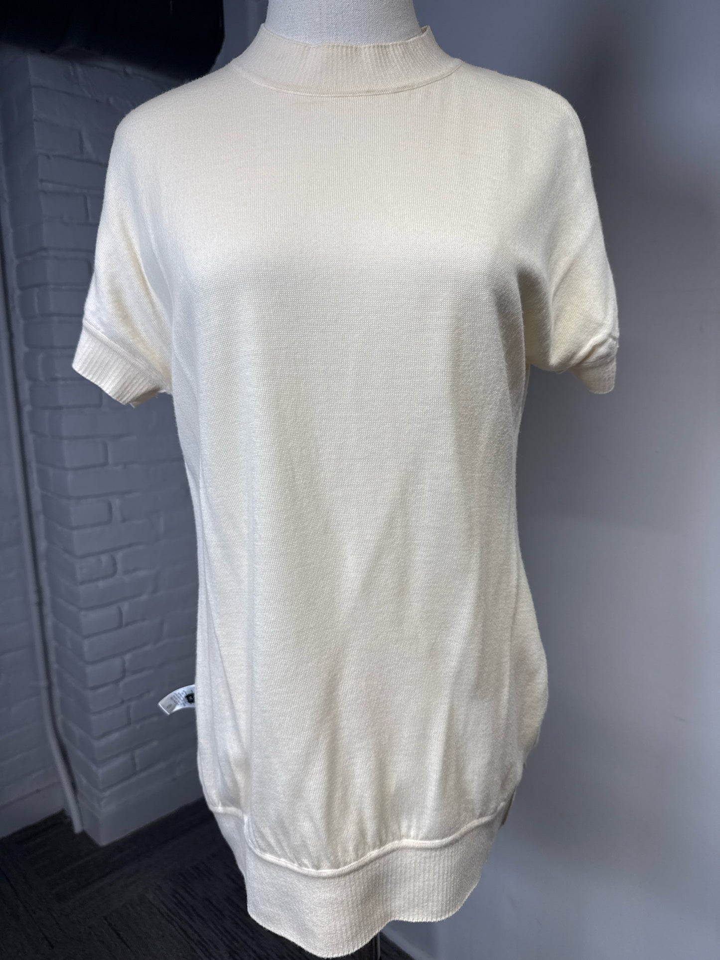 Women Size M Joseph Off White Solid Wool, Silk Sweater