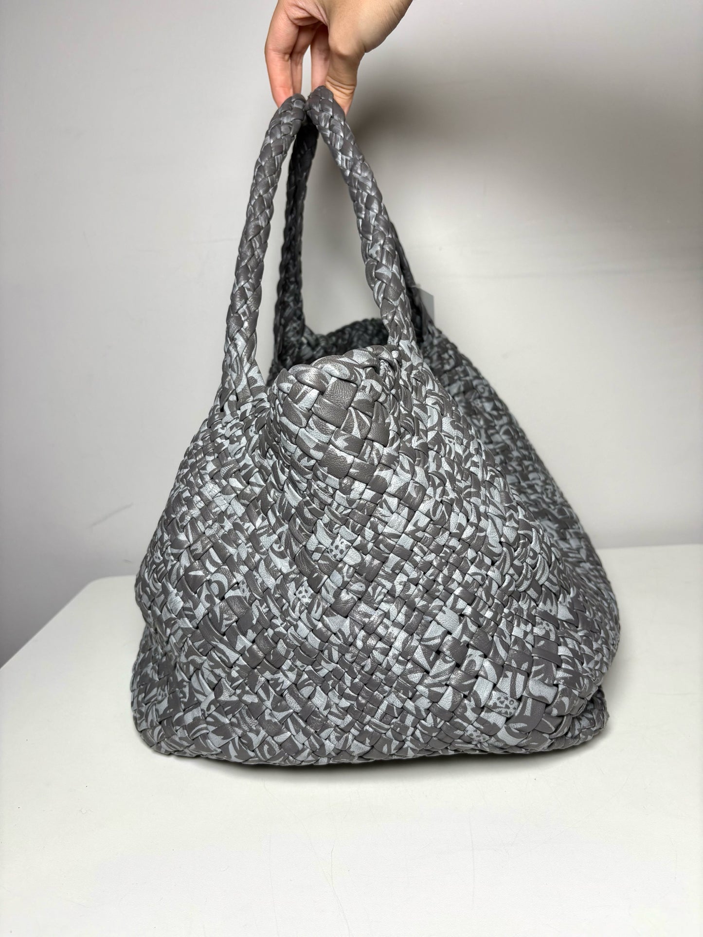 Falor Italia Woven Leather Pre-owned Gray Medium Purse