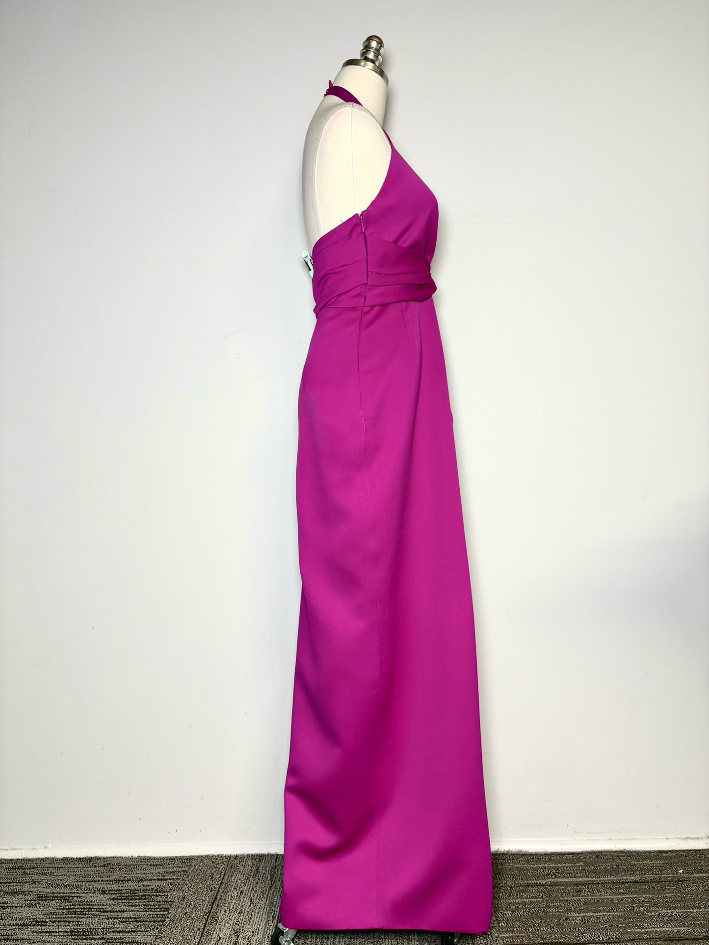 Women Size S Halston Heritage Magenta Solid Gown