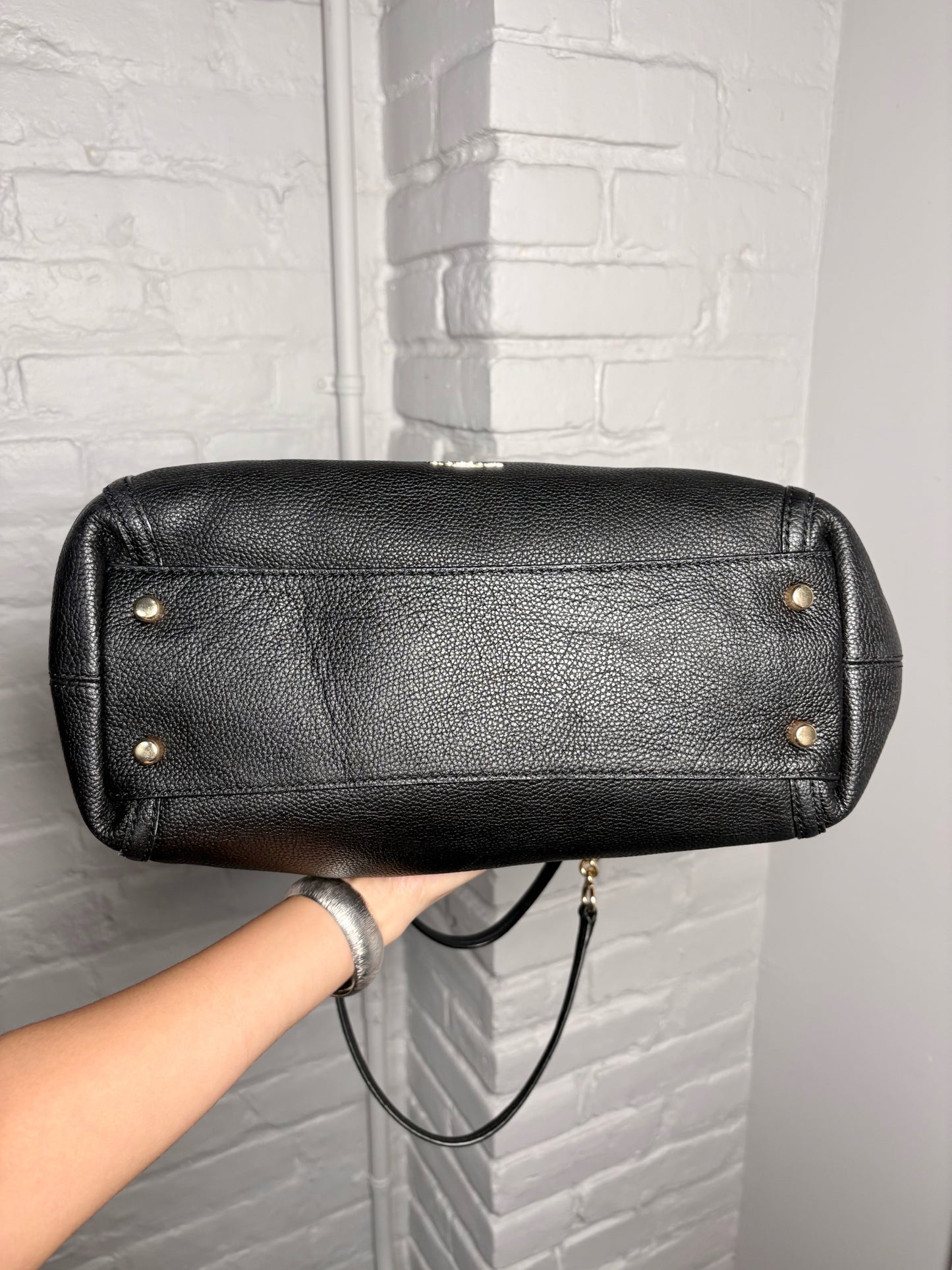 Coach Solid Pebble Leather Pre-owned Black Edie Purse