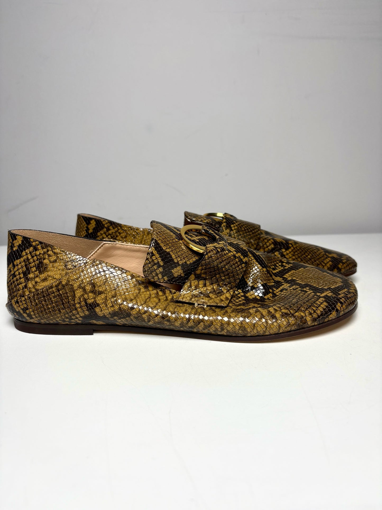 W Size 38 (7.5) Odissi Kali Python Print Leather Pre-owned, NWT Loafers