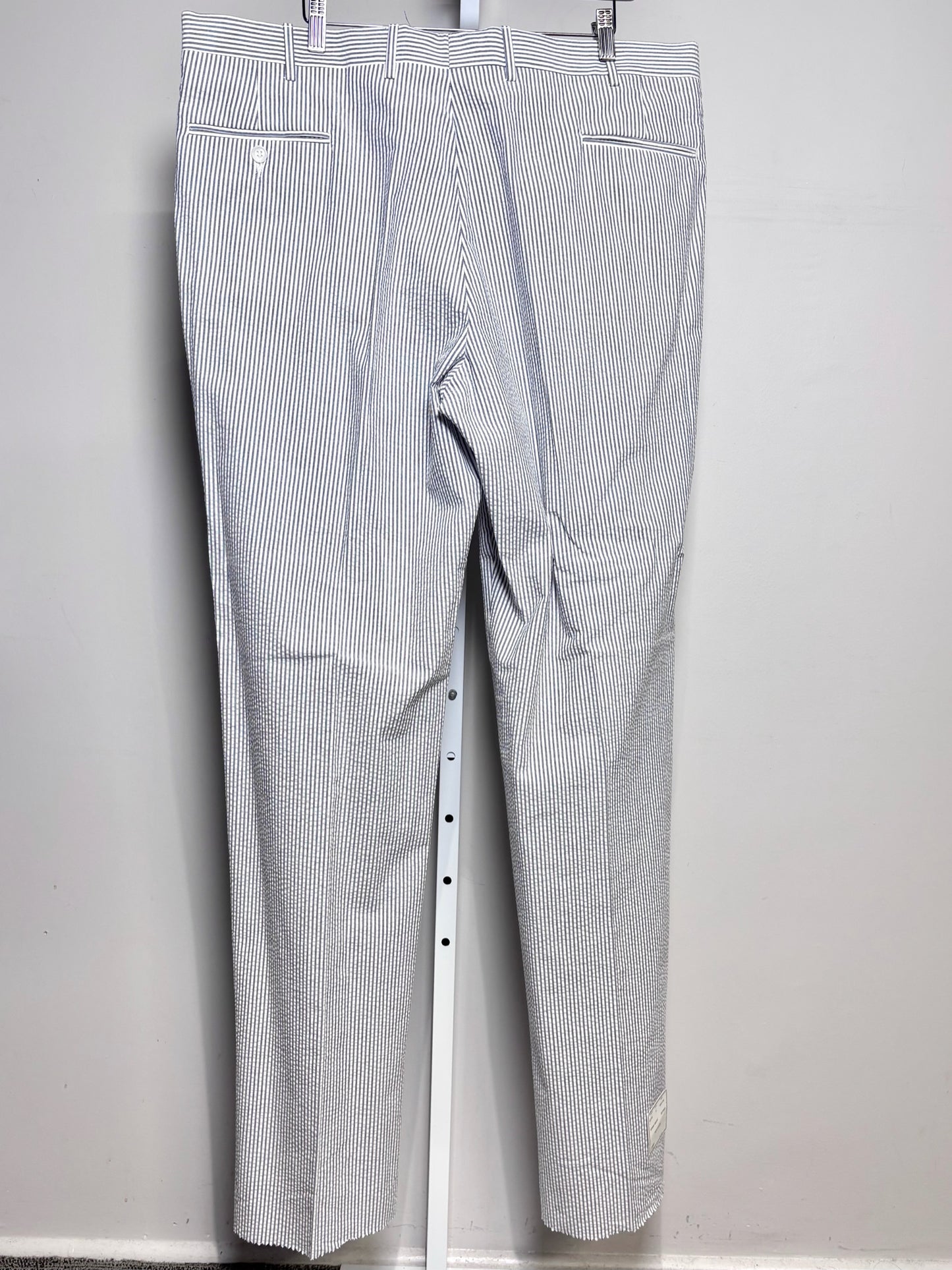 Jos. A. Bank Blue & White 100% Cotton Searsucker Men's 46R Suit NWT Pre-Owned