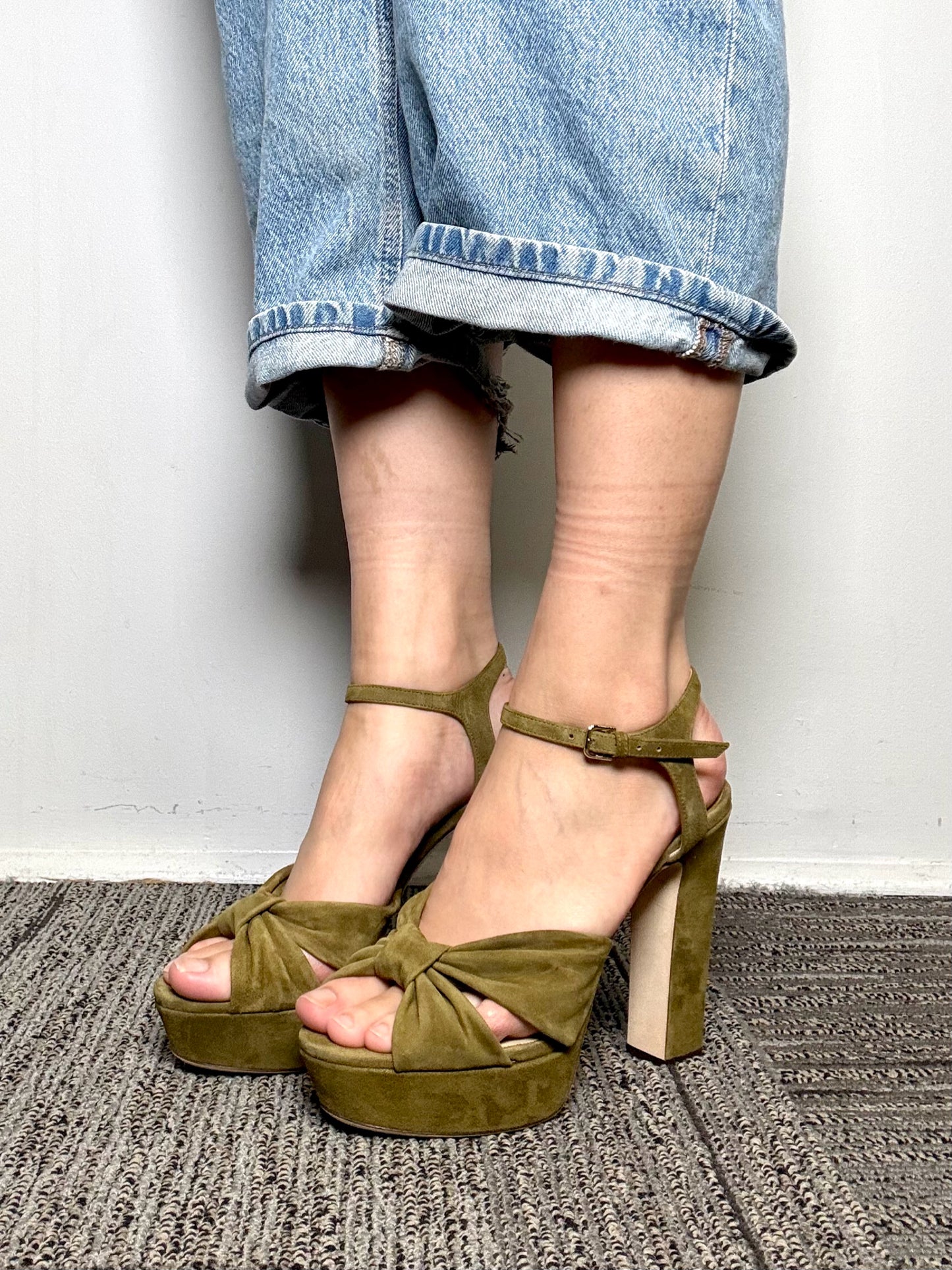 W Shoe Size 40 Jimmy Choo Heloise 120 Green Suede Platform Pre-owned NWT Heels