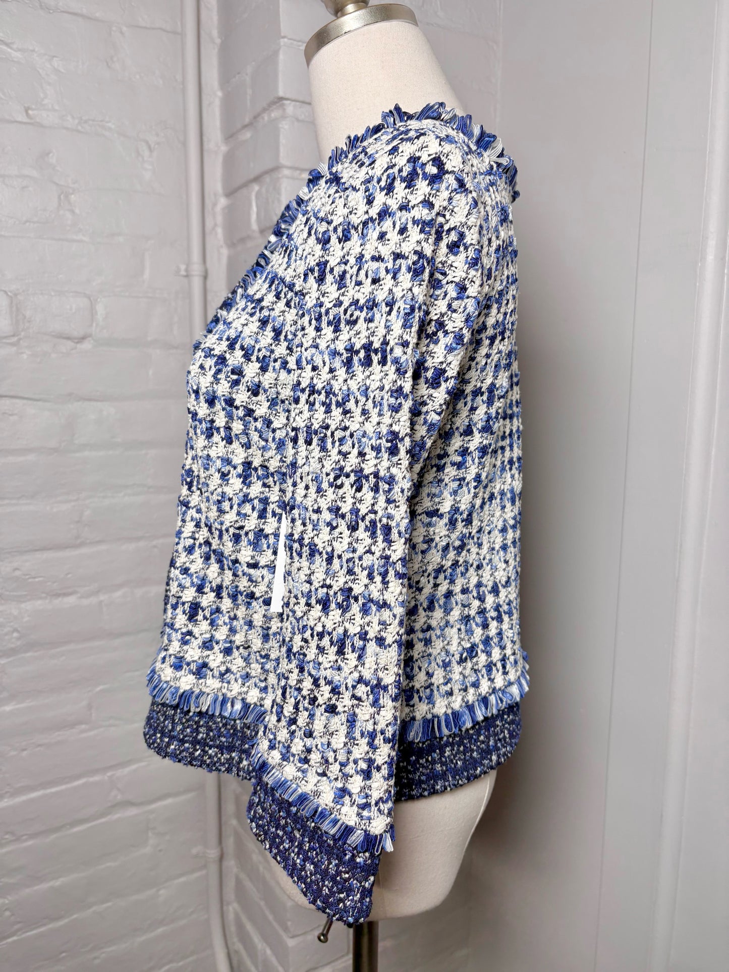 Women Size 6 St. John Blue, White Boucle Cropped Fringe Trim Blazer