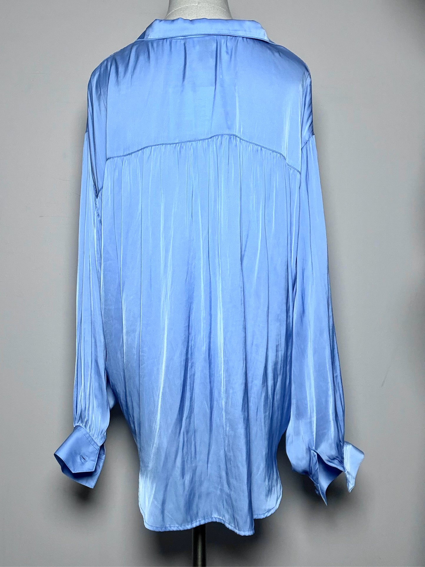 Women Size S Smythe Periwinkle 100% Polyester NWT, Pre-owned Top
