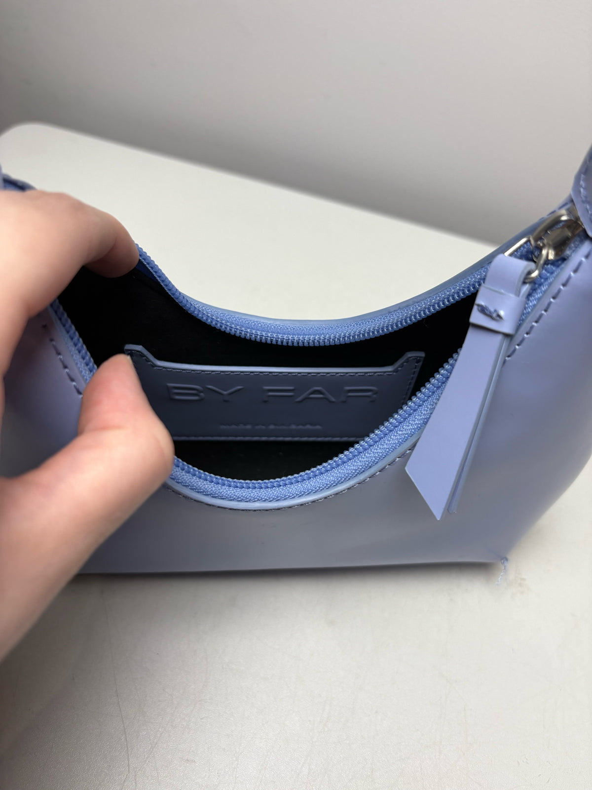 Women's BY FAR Amber Mini Baby Blue Patent Leather Pre-Owned Shoulder Bag