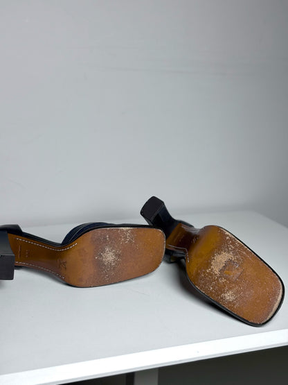 Louis Vuitton Josephine Blue Canvas, Leather Pre-owned Heels