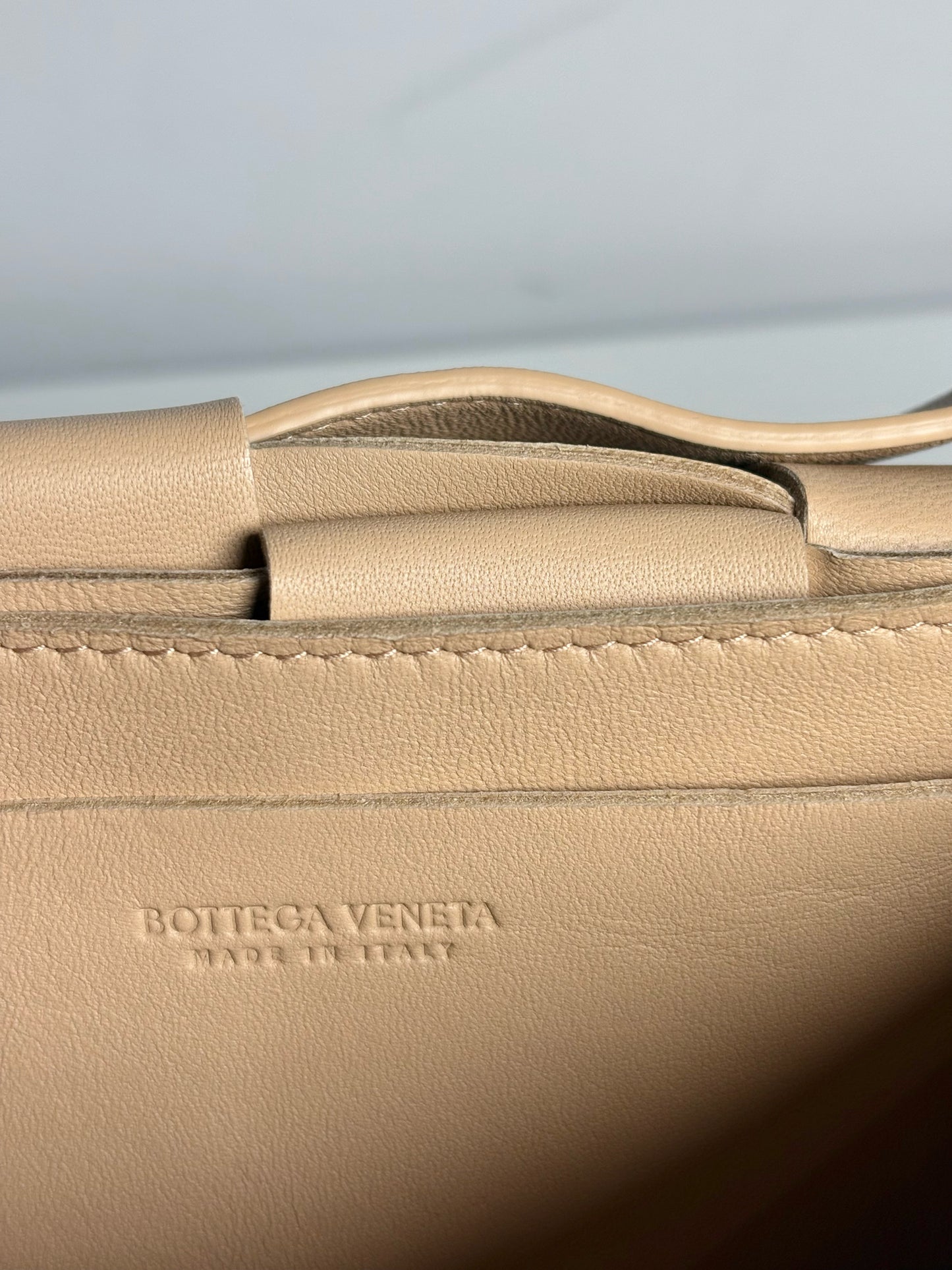 Bottega Veneta Mini Intrecciato Cassette Leather Pre-owned Almond Pre-owned