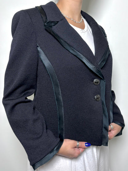 Women Size 8 St. John Black Solid Blazer