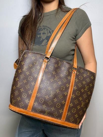 Women's Louis Vuitton Babylone Brown Monogram Coated Canvas Vintage Pre-Owned Large Tote Purse
