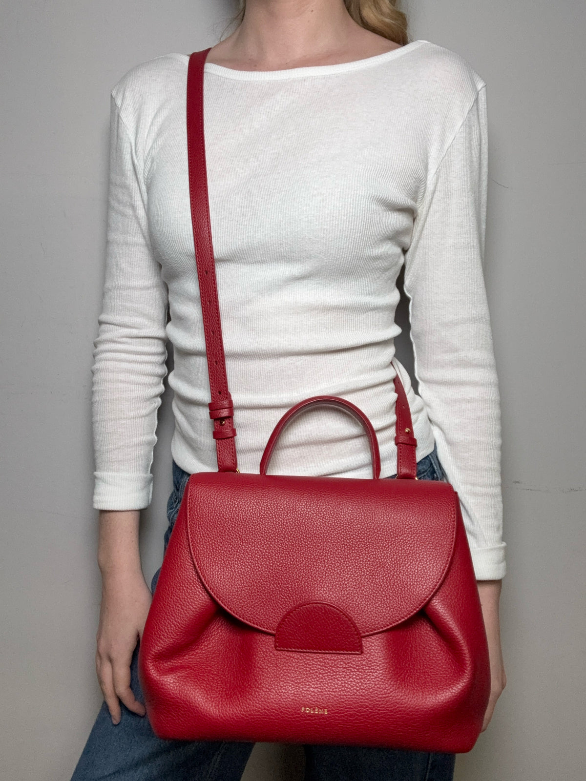 Women's Authentic Polène Numéro Un Red Pebbled Leather Pre-Owned Top Handle Crossbody Bag
