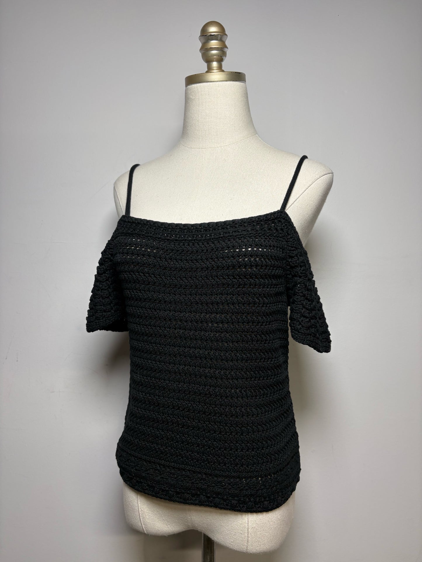 Women's Size XS Vince Black Crochet Pure Cotton NWT Pre-Owned Off-Shoulder Top