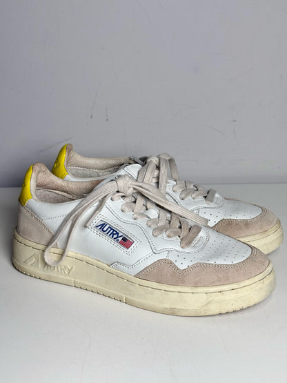 W Shoe Size 38 Autry Beige, White, Yellow Leather & Suede Women's Sneakers