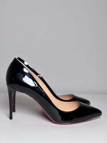 W Shoe Size 37.5 (7.5) Christian Louboutin Black Patent Leather Pre-owned Heels