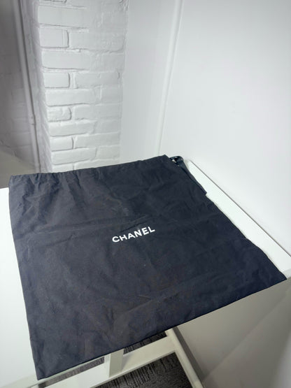 Chanel 22 Calfskin Leather Metallic Navy Blue Quilted Purse