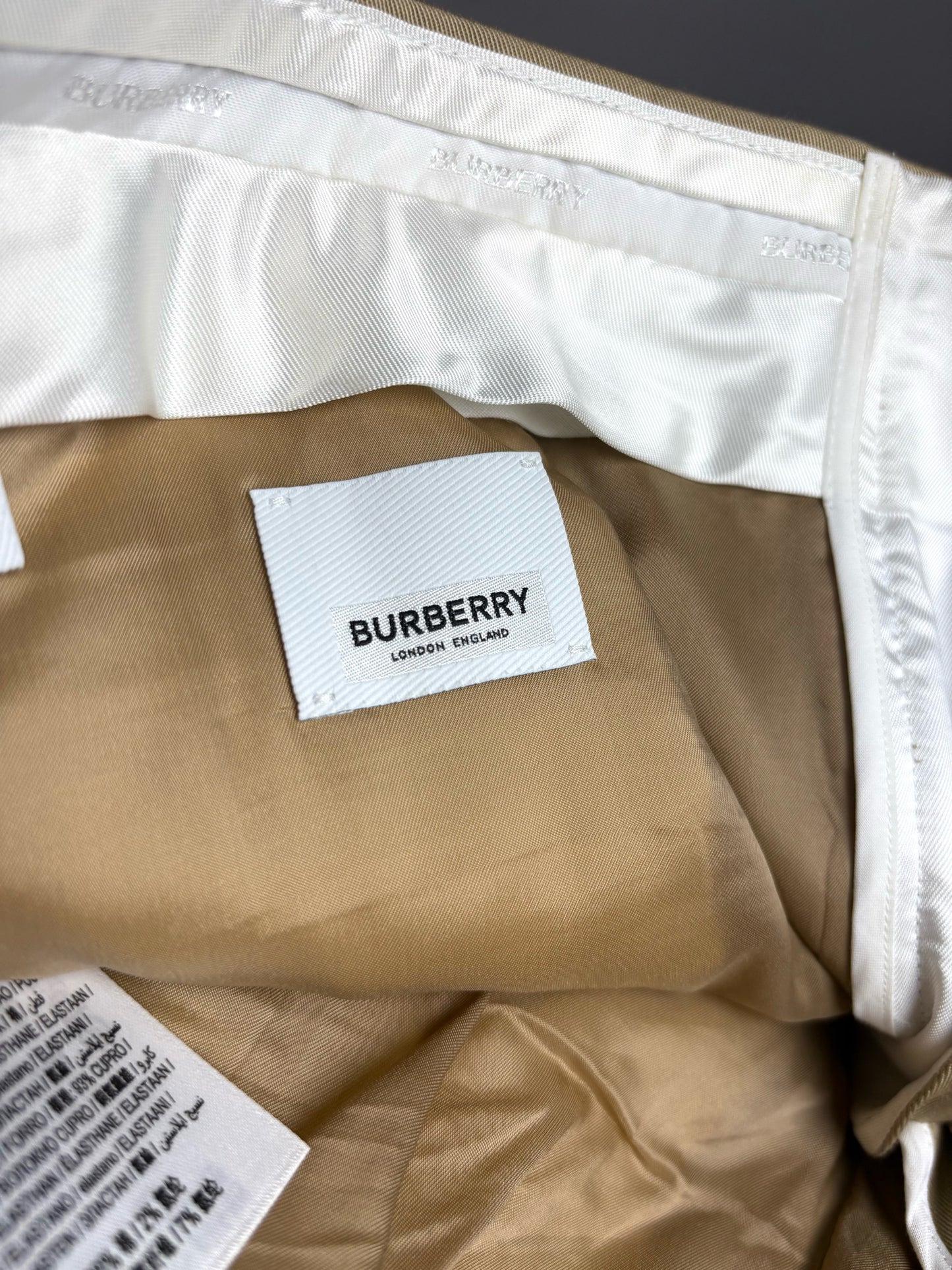 Women Size 4 Burberry Khaki w/Orange Piping Cotton w/Stretch Pre-owned Pants
