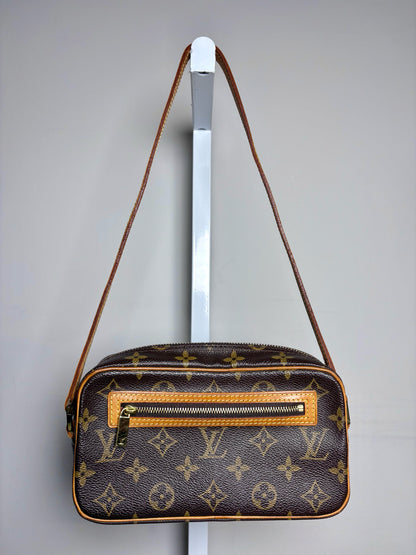 Louis Vuitton Cite Pochette PM Monogram Vintage Pre-owned Bag
