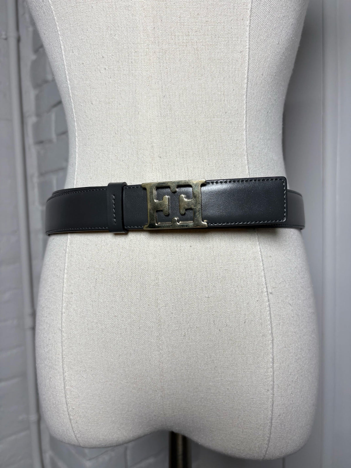 Escada Leather Charcoal L/XL Belt EE Gold Tone Logo