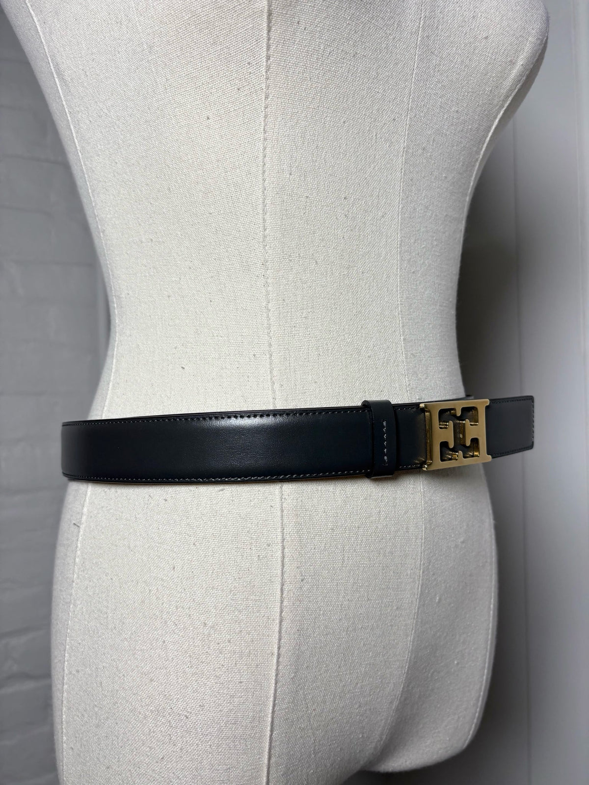 Escada Leather Charcoal L/XL Belt EE Gold Tone Logo