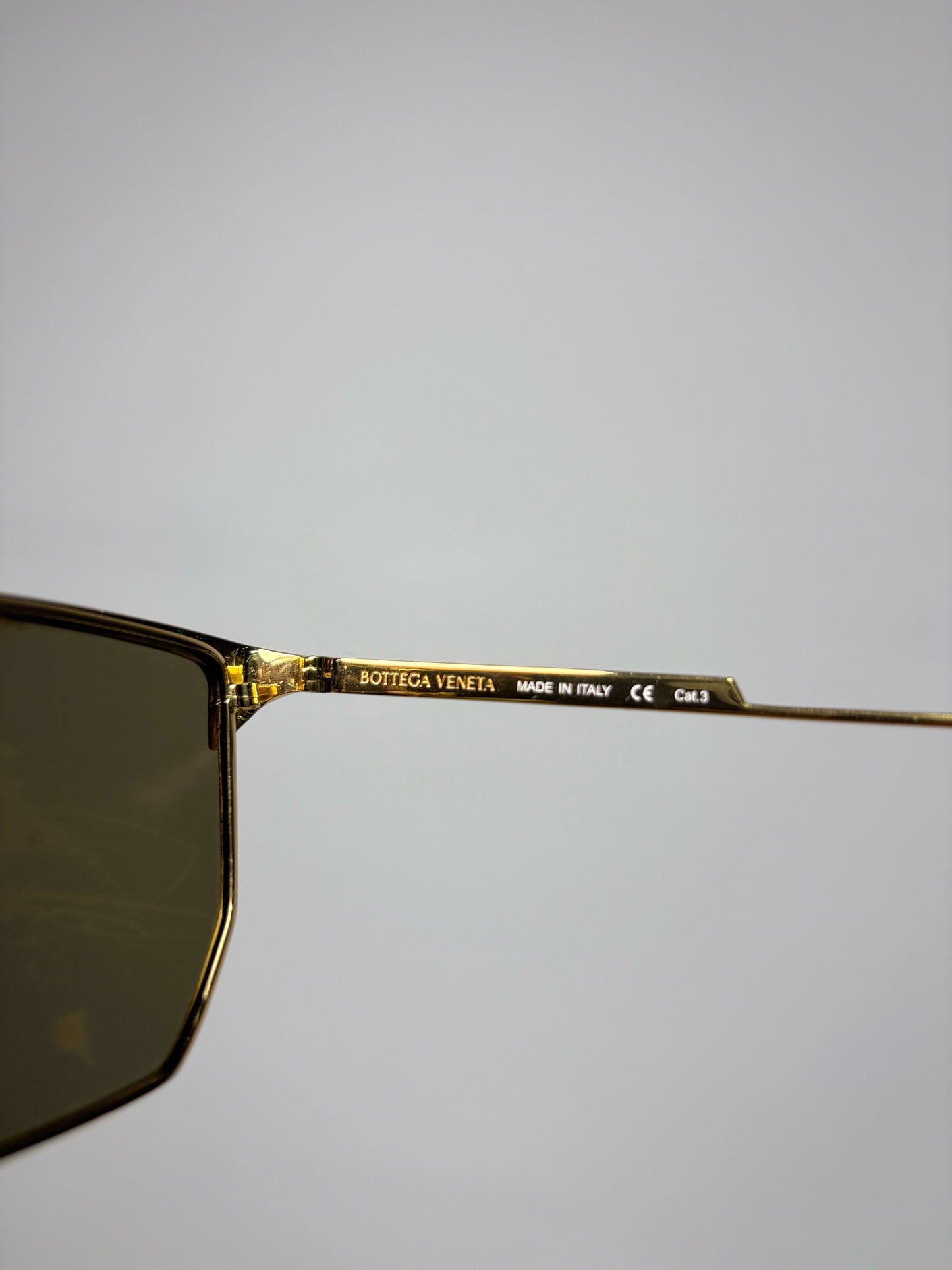 Metal Bottega Veneta Pre-owned Gold Sunglasses
