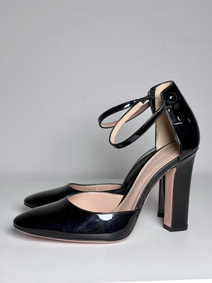 W Shoe Size 37.5 (7 US) Gianvito Rossi Black Leather Patent Pre-owned, NWT Heels