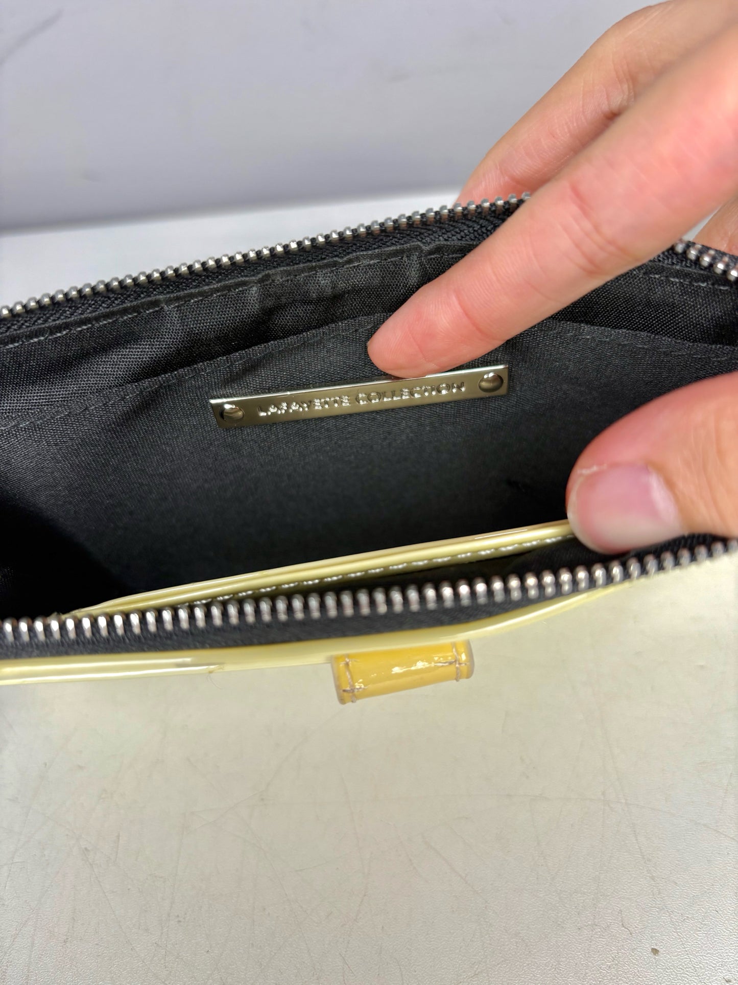 Lafayette 148 Solid Patent Leather Pre-owned Pale Yellow Clutch Purse