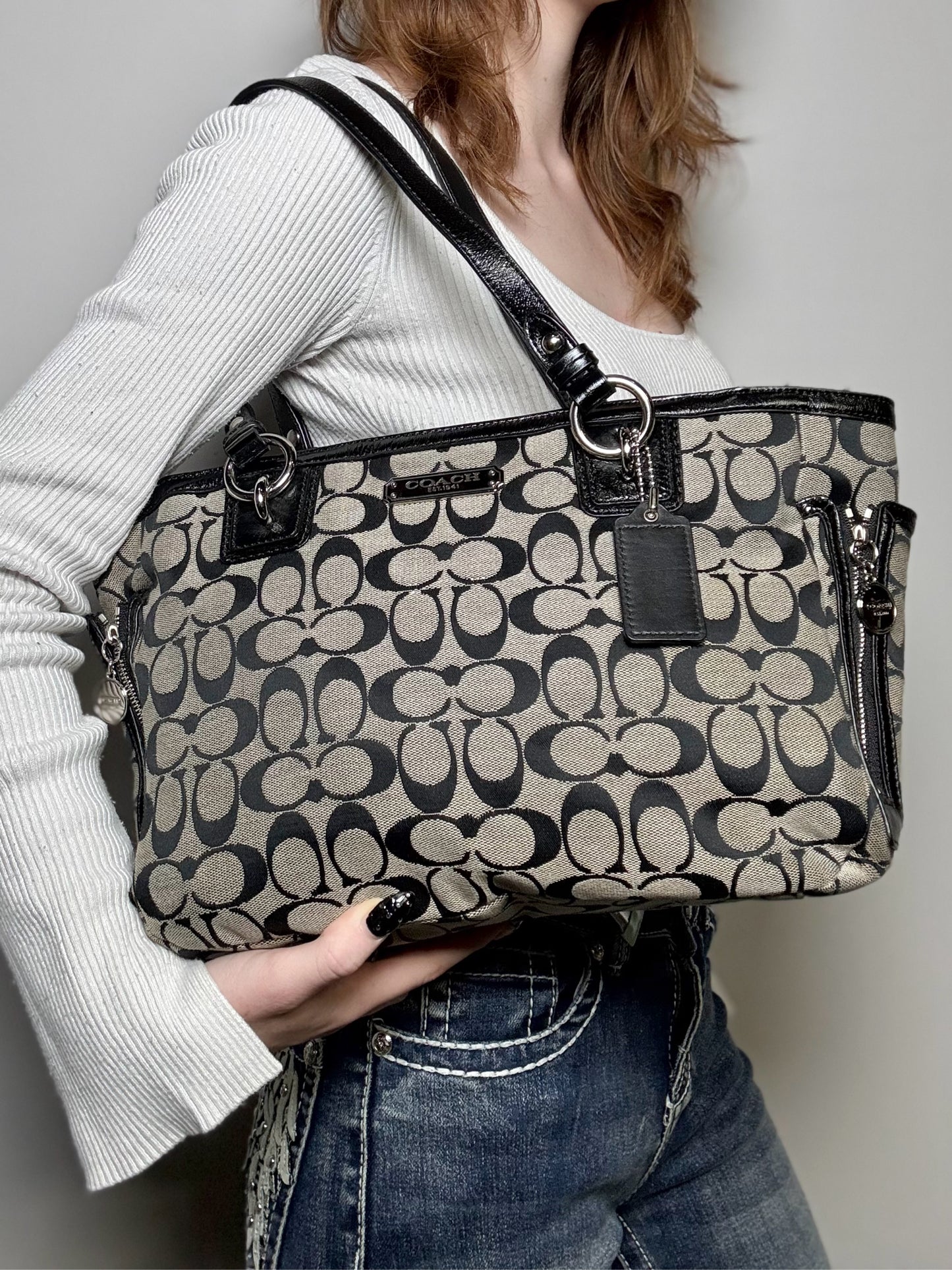 Coach Gallery Signature Monogram F19249 Canvas, Leather Pre-owned Purse