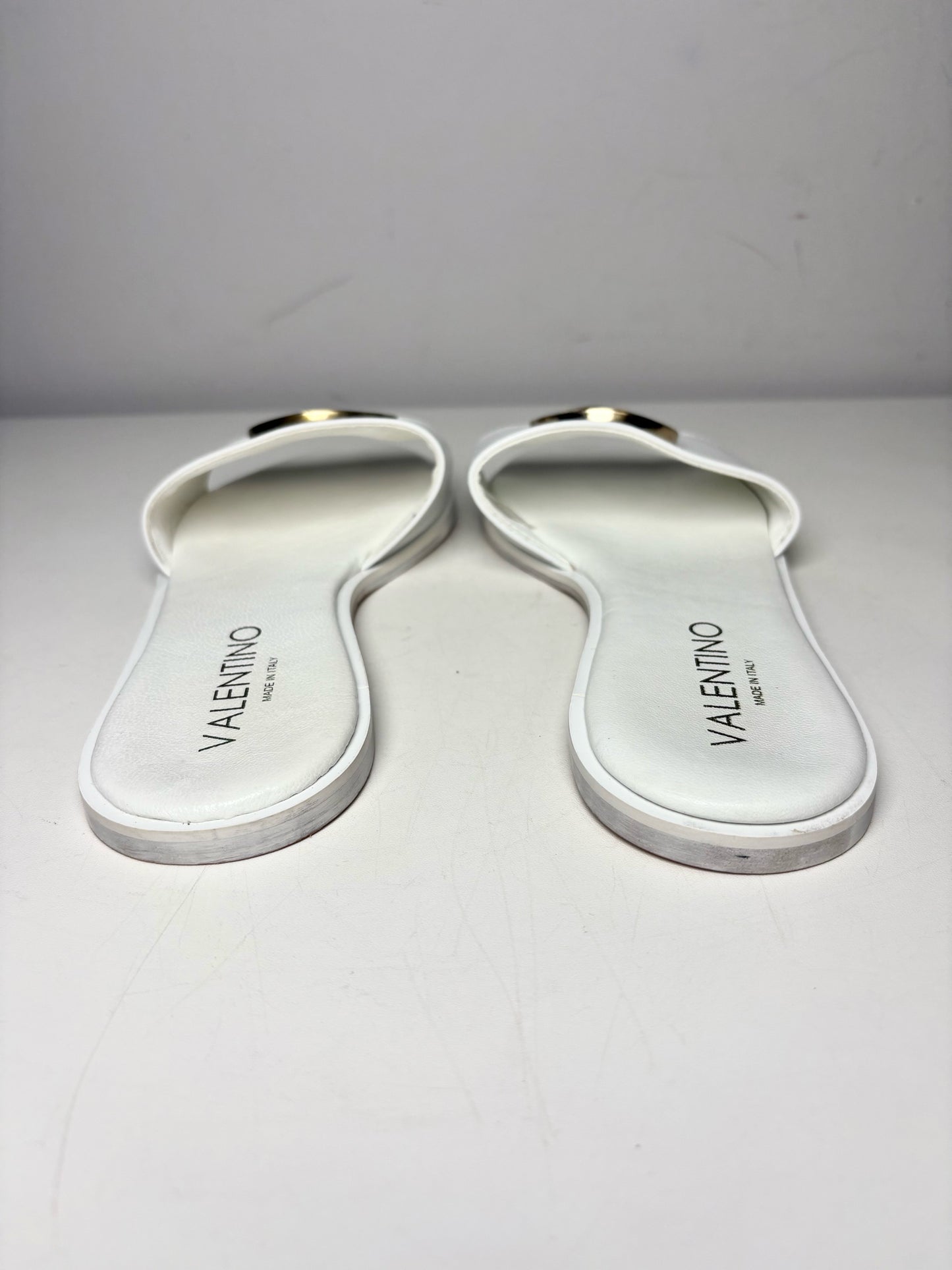 W Shoe Size 8 Mario Valentino White Leather Cowhide Women's Sandals