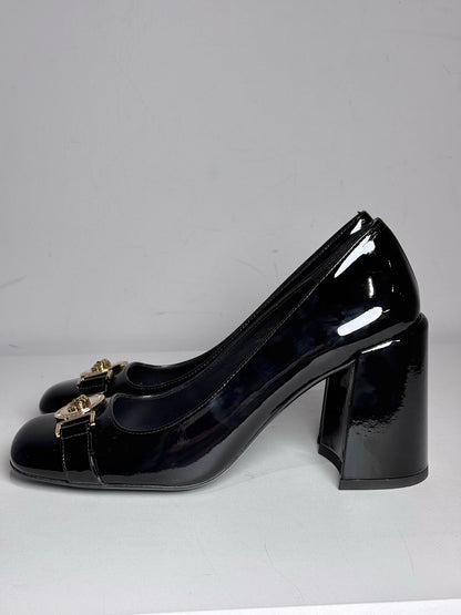 W Shoe Size 38 (8 US) Versace Black Patent Leather Women's Pre-owned Pump
