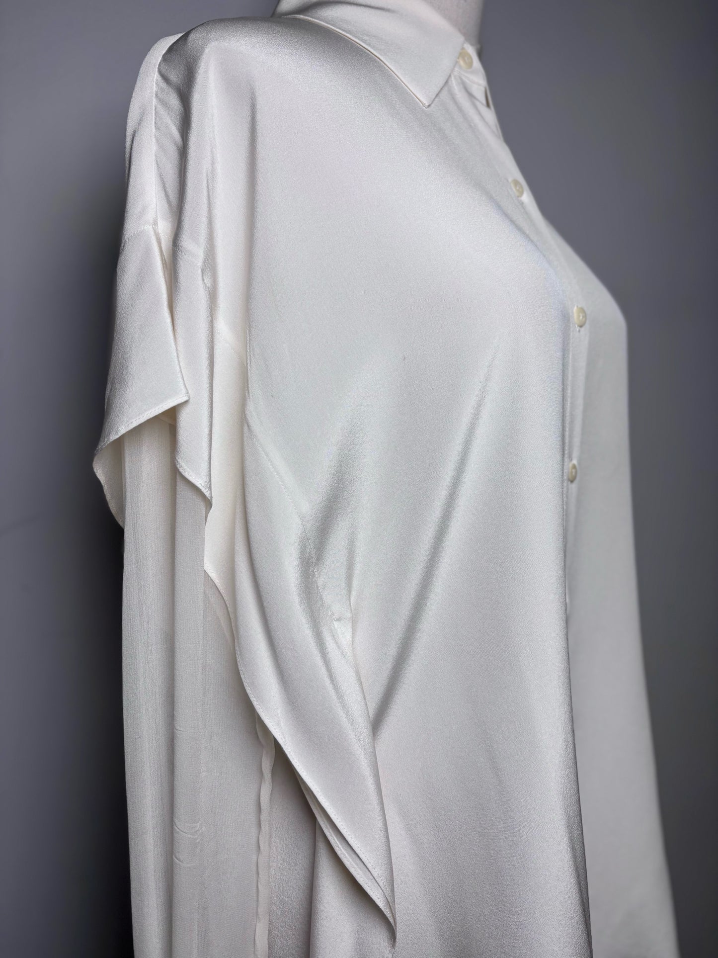 Women Size S Diane Von Furstenberg Ivory Solid 100% Silk Pre-owned Blouse