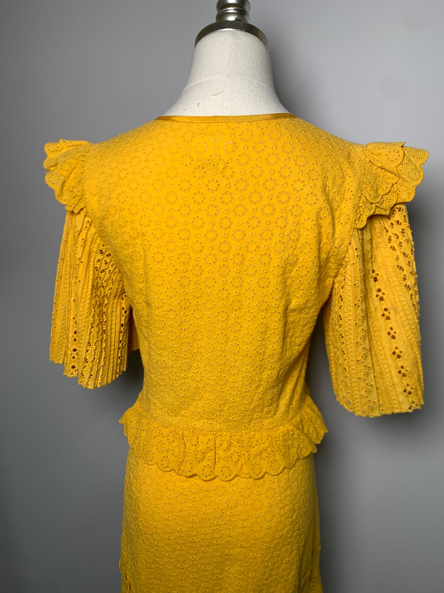 Women Size S Saylor Mustard Yellow Eyelet Dress