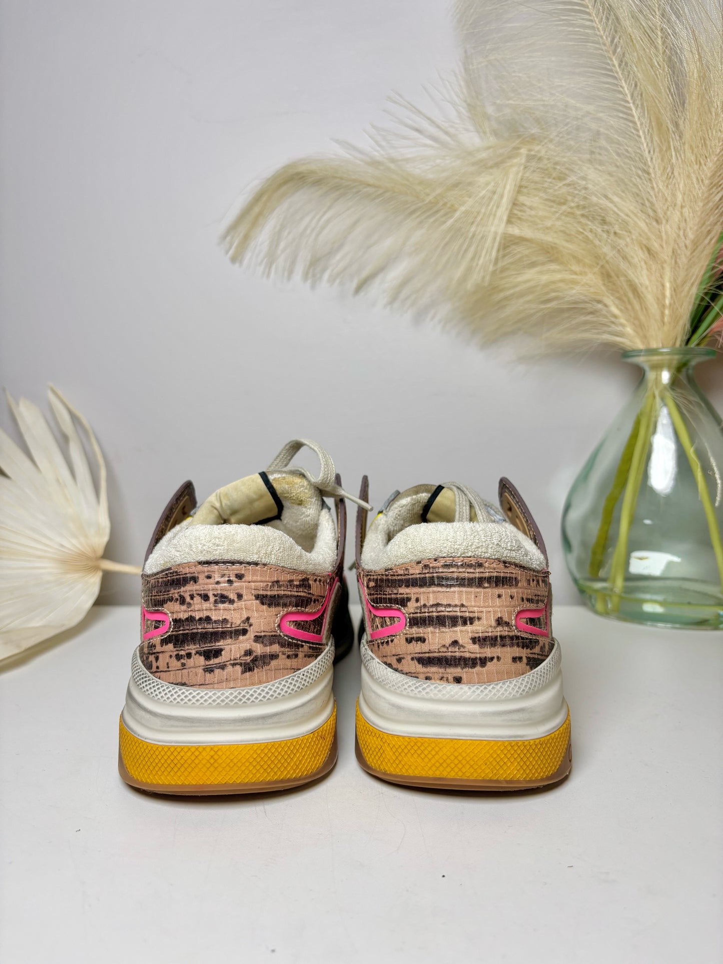 W Shoe Size 6.5 Gucci Ultrapace Multi-Color Leather Suede Tennis shoes