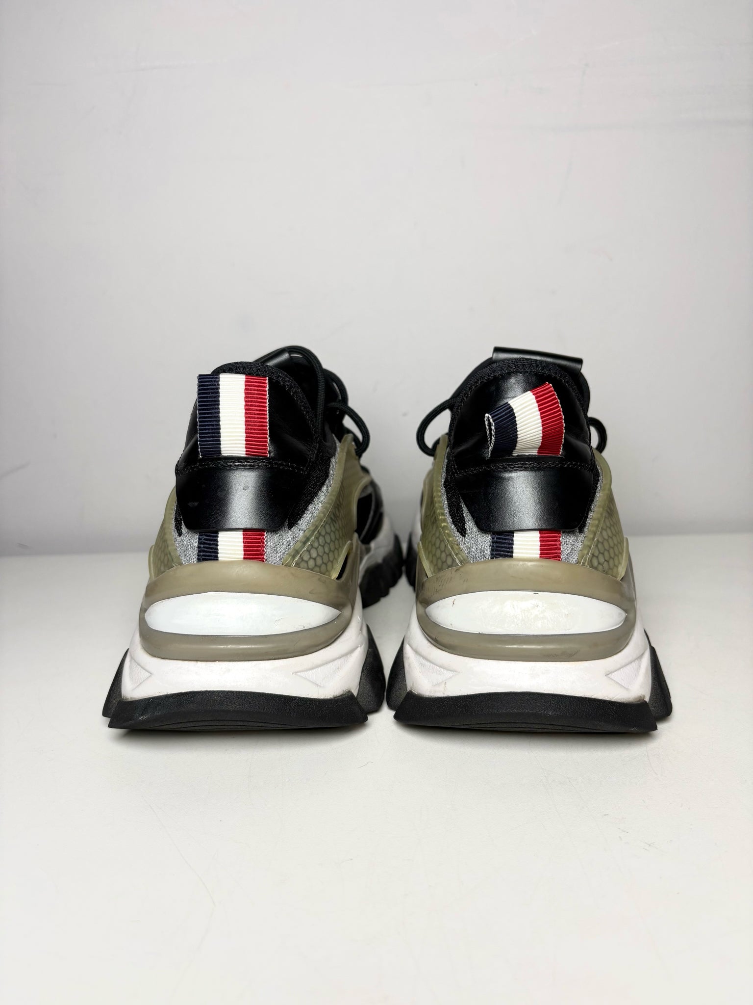 Moncler Black, Green, White Polyester Colorblock Men's Pre-owned