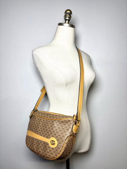 Gucci Monogram Vintage Coated Canvas Pre-owned Beige, Tan Small Purse