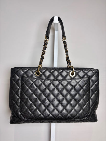 Chanel Extra Large GST Caviar Leather Black Quilted 16" Wide Pre-owned Tote