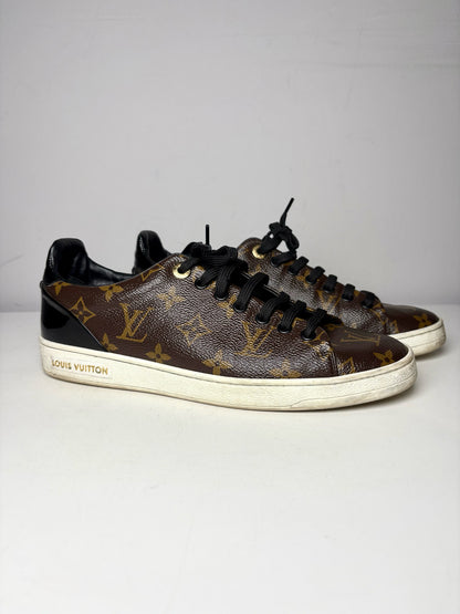 W Shoe Size 39 (8.5 - 9 US) Louis Vuitton Brown, Black Coated Canvas Sneakers